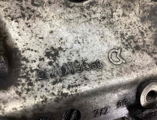 Кронштейн компрессора кондиционера Ford Focus II 2005-2008  Ford Focus Focus II 2005-2008