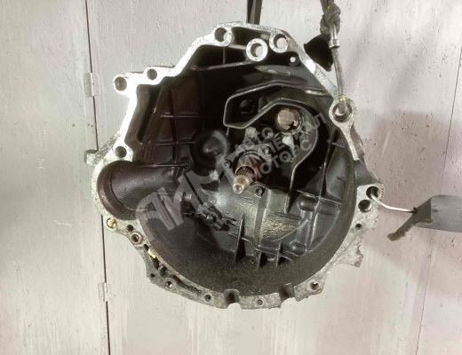КПП механическая (МКПП) 5-ступенчатая Audi A4 B5 (8D) 1994-1999  Audi A4 A4 B5 (8D) 1994-1999