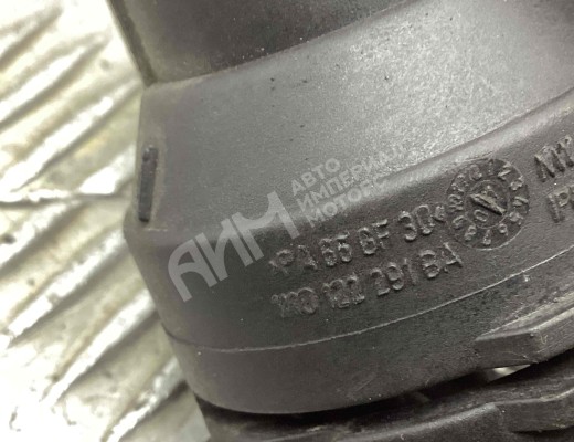 Патрубок радиатора Volkswagen Passat B6 (3C) 2005-2010  Volkswagen Passat Passat B6 (3C) 2005-2010