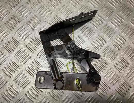 Петля капота левая Mercedes Vario (W670) 1996-2013  Mercedes Vario Vario (W670) 1996-2013