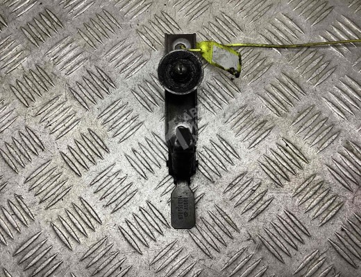 Замок капота Mercedes Vario (W670) 1996-2013  Mercedes Vario Vario (W670) 1996-2013