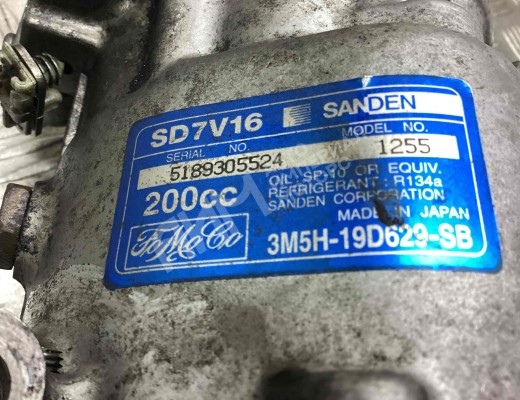 Компрессор кондиционера Ford Focus II 2005-2008  Ford Focus Focus II 2005-2008