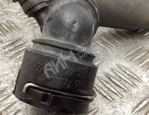 Патрубок радиатора Volkswagen Golf V (1K) 2004-2009  Volkswagen Golf Golf V (1K) 2004-2009