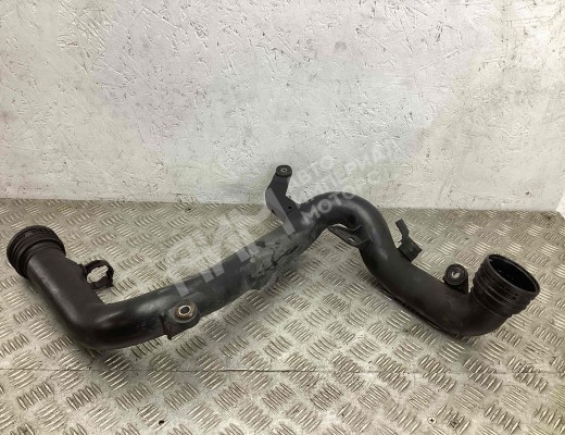 Патрубок интеркулера Volkswagen Golf V (1K) 2004-2009  Volkswagen Golf Golf V (1K) 2004-2009