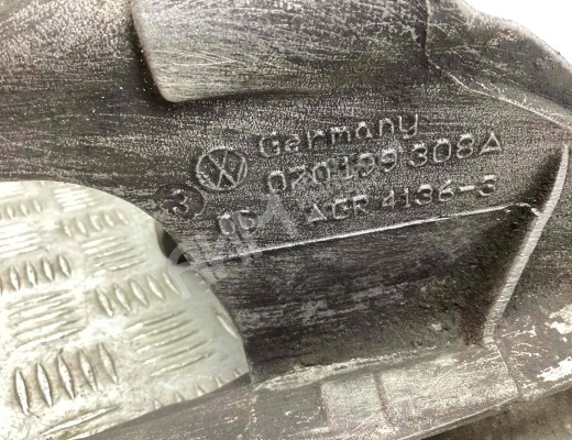 Кронштейн двигателя Volkswagen Touareg I (7L) 2002-2006  Volkswagen Touareg Touareg I (7L) 2002-2006