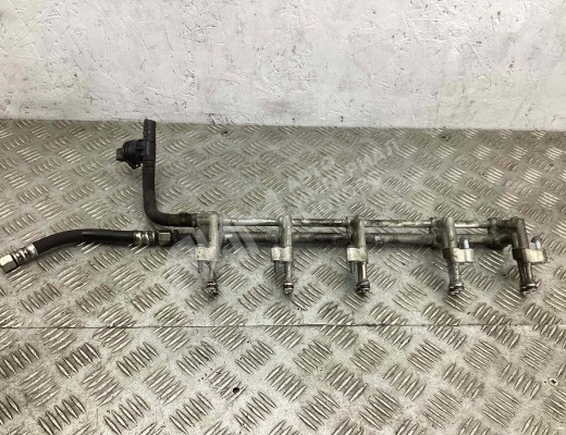 Топливная рампа Volkswagen Touareg I (7L) 2002-2006  Volkswagen Touareg Touareg I (7L) 2002-2006