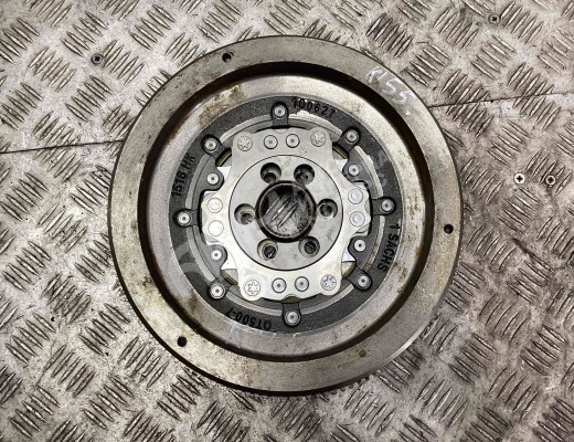 Маховик Volkswagen Passat B6 (3C) 2005-2010  Volkswagen Passat Passat B6 (3C) 2005-2010
