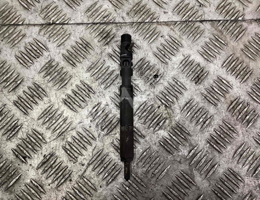 Форсунка Kia Carnival I (GQ) 1998-2006  Kia Carnival Carnival I (GQ) 1998-2006