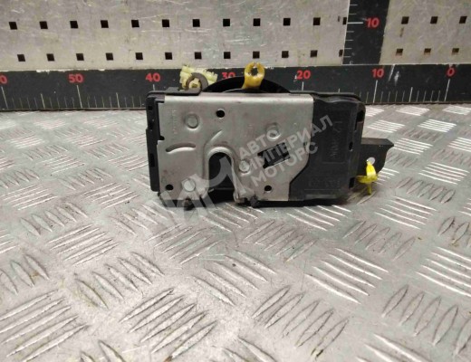 Замок двери передней левой Opel Zafira B 2008-2015 рестайлинг  Opel Zafira Zafira B 2008-2015 рестайлинг