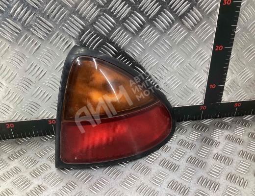Фонарь задний правый Mazda 323C (BA) 1994-1998  Mazda 323C 323C (BA) 1994-1998
