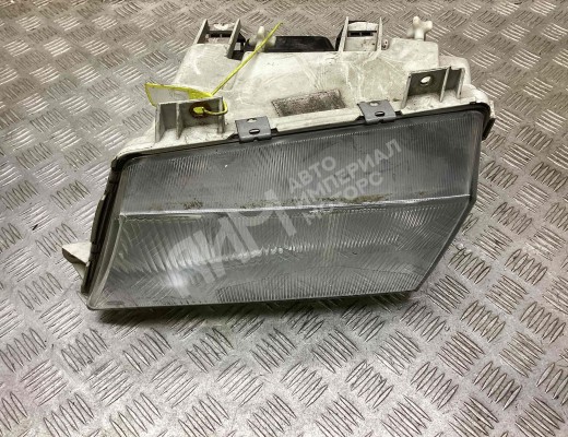 Фара левая Mercedes Vario (W670) 1996-2013  Mercedes Vario Vario (W670) 1996-2013