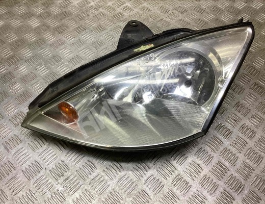 Фара левая Ford Focus I 2001-2005 рестайлинг  Ford Focus Focus I 2001-2005 рестайлинг