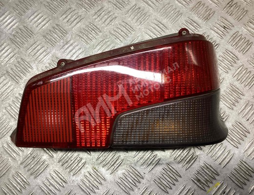 Фонарь задний правый Peugeot 106 1991-2003  Peugeot 106 106 1991-2003