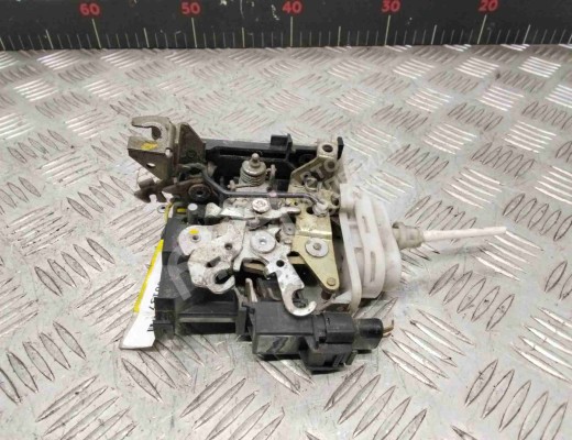 Замок двери передней левой Audi A3 I (8L) 1996-2000  Audi A3 A3 I (8L) 1996-2000