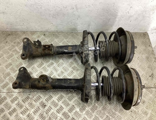 Стойка передняя правая Mercedes C (W203) 2000-2004  Mercedes C C (W203) 2000-2004