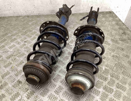 Стойка передняя правая Opel Astra H 2004-2007  Opel Astra Astra H 2004-2007