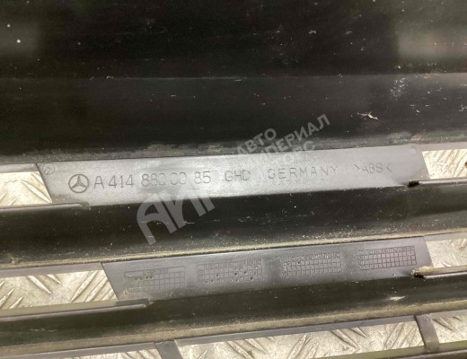 Решетка радиатора Mercedes Vaneo 2002-2005  Mercedes Vaneo Vaneo 2002-2005