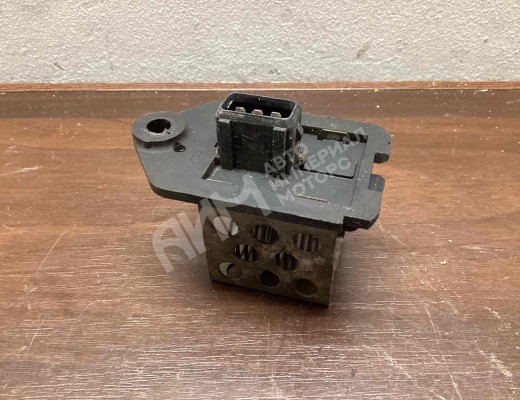 Сопротивление вентилятора охлаждения Citroen X. Picasso (N68) 1999-2010  Citroen Xsara Picasso X. Picasso (N68) 1999-2010