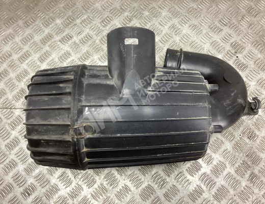 Корпус воздушного фильтра Iveco Daily IV 2006-2011  Iveco Daily Daily IV 2006-2011