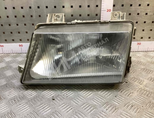 Фара левая Mercedes Vario (W670) 1996-2013  Mercedes Vario Vario (W670) 1996-2013