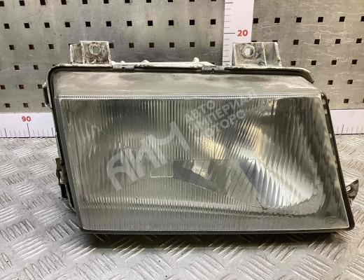 Фара правая Mercedes Vario (W670) 1996-2013  Mercedes Vario Vario (W670) 1996-2013