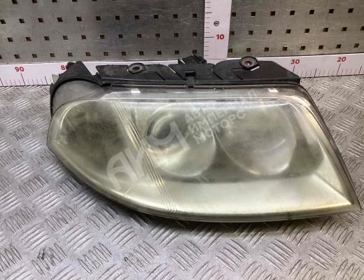 Фара правая Volkswagen Passat B5+ (3B) 2000-2005 рестайлинг  Volkswagen Passat Passat B5+ (3B) 2000-2005 рестайлинг