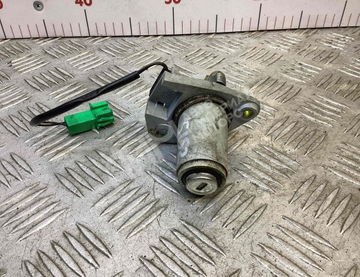 Замок багажника Saab 9-3 I 1998-2002  Saab 9-3 9-3 I 1998-2002