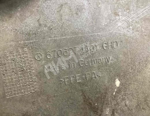 Решетка радиатора Mercedes Vario (W670) 1996-2013  Mercedes Vario Vario (W670) 1996-2013