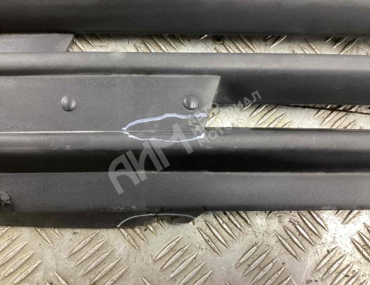 Решетка радиатора Mercedes Vario (W670) 1996-2013  Mercedes Vario Vario (W670) 1996-2013