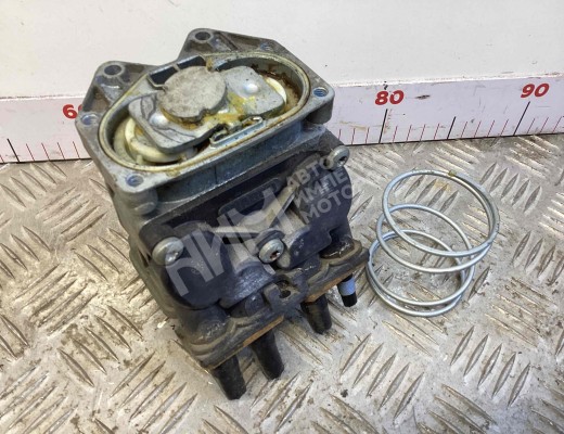 Кран главный тормозной Renault Midlum I 2000-2006  Renault Midlum Midlum I 2000-2006