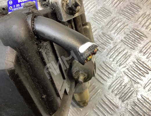 Блок ABS Mercedes Vario (W670) 1996-2013  Mercedes Vario Vario (W670) 1996-2013