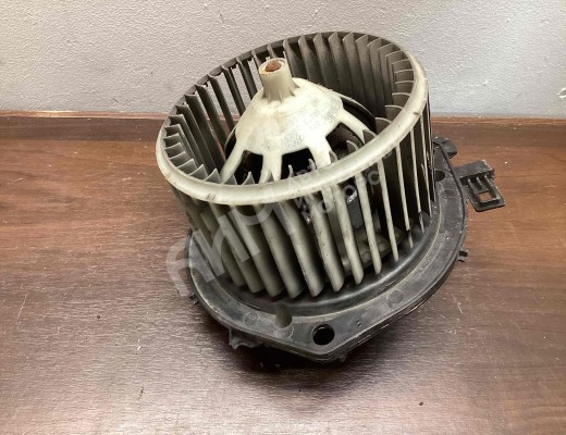 Моторчик печки Iveco Daily IV 2006-2011  Iveco Daily Daily IV 2006-2011