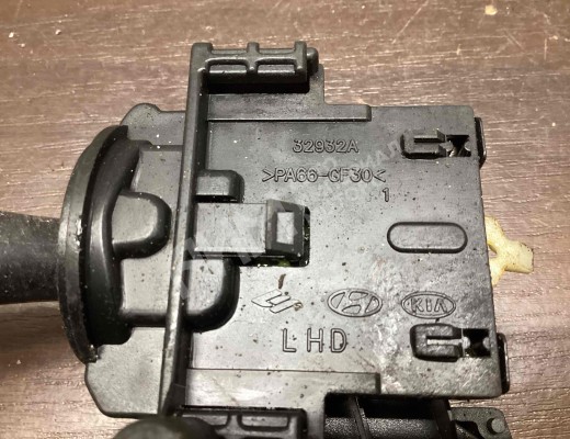 Переключатель поворотов Kia Picanto I (SA) 2004-2011  Kia Picanto Picanto I (SA) 2004-2011