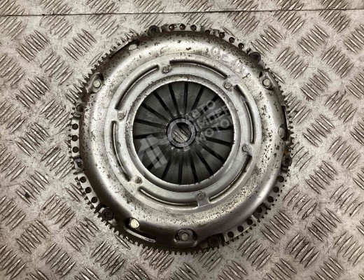 Комплект сцепления Volvo V40 I (VW) 1995-2000  Volvo V40 V40 I (VW) 1995-2000