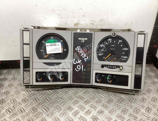 Щиток приборов (приборная панель) MAN LE 2000-2007  MAN LE LE 2000-2007