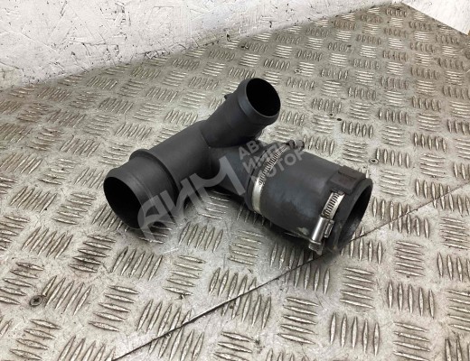 Патрубок интеркулера Peugeot 807 2002-2014  Peugeot 807 807 2002-2014