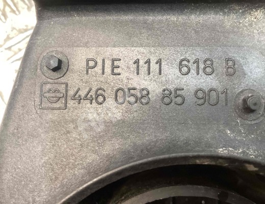 Корпус воздушного фильтра Renault Scenic I (JA) 1999-2003 рестайлинг  Renault Scenic Scenic I (JA) 1999-2003 рестайлинг