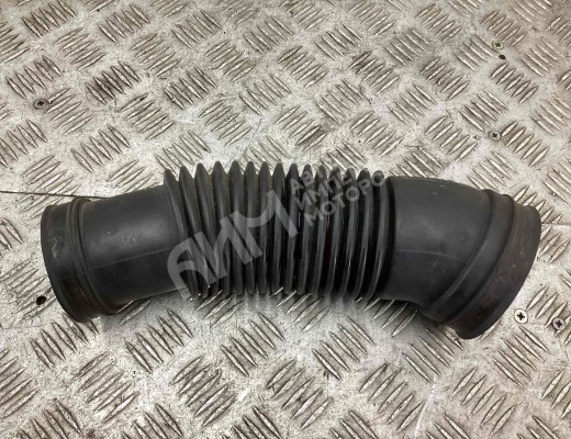 Патрубок воздушного фильтра Peugeot 807 2002-2014  Peugeot 807 807 2002-2014