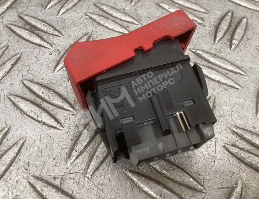 Кнопка аварийной сигнализации Renault Midlum I 2000-2006  Renault Midlum Midlum I 2000-2006