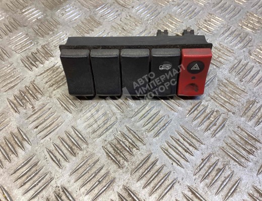 Кнопка аварийной сигнализации Renault Midlum I 2000-2006  Renault Midlum Midlum I 2000-2006