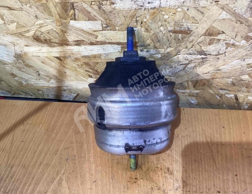 Подушка крепления двигателя Audi A6 C5 (4B) 1997-2001  Audi A6 A6 C5 (4B) 1997-2001
