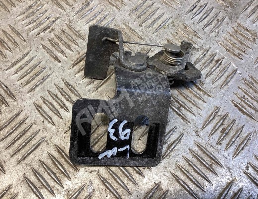 Замок капота Volvo FLC I (1996-2000)  Volvo FLC FLC I (1996-2000)