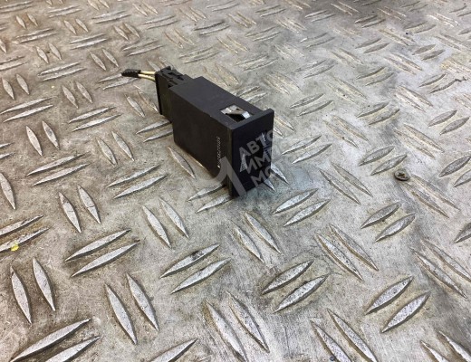 Кнопка (выключатель) Renault Premium I 1996-2006  Renault Premium Premium I 1996-2006