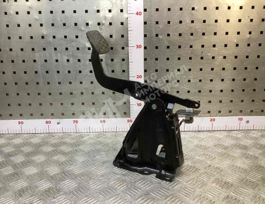 Педаль тормоза Mercedes Sprinter II (W906) 2013-2018 рестайлинг  Mercedes Sprinter Sprinter II (W906) 2013-2018 рестайлинг