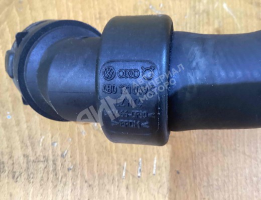 Патрубок радиатора Volkswagen Passat B5+ (3B) 2000-2005 рестайлинг  Volkswagen Passat Passat B5+ (3B) 2000-2005 рестайлинг