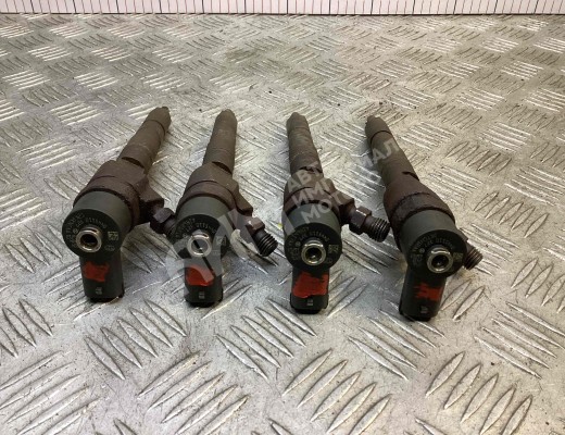 Форсунка Opel Insignia I 2008-2017  Opel Insignia Insignia I 2008-2017