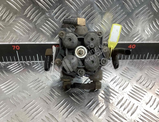 Клапан защитный 4-х контурный Mercedes Vario (W670) 1996-2013  Mercedes Vario Vario (W670) 1996-2013