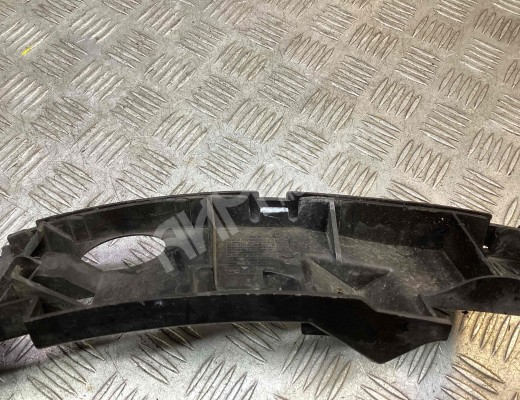 Кронштейн крепления бампера переднего Volkswagen Touareg I (7L) 2002-2006  Volkswagen Touareg Touareg I (7L) 2002-2006