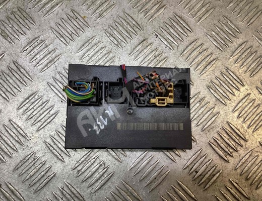 Блок комфорта Volkswagen Golf V (1K) 2004-2009  Volkswagen Golf Golf V (1K) 2004-2009