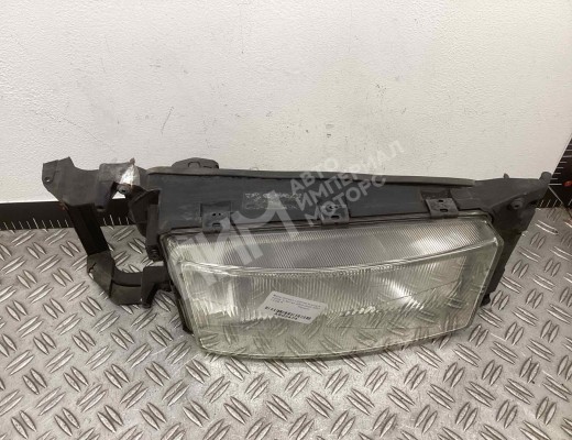 Фара правая Scania R-Series 2004-2016  Scania R-series R-Series 2004-2016